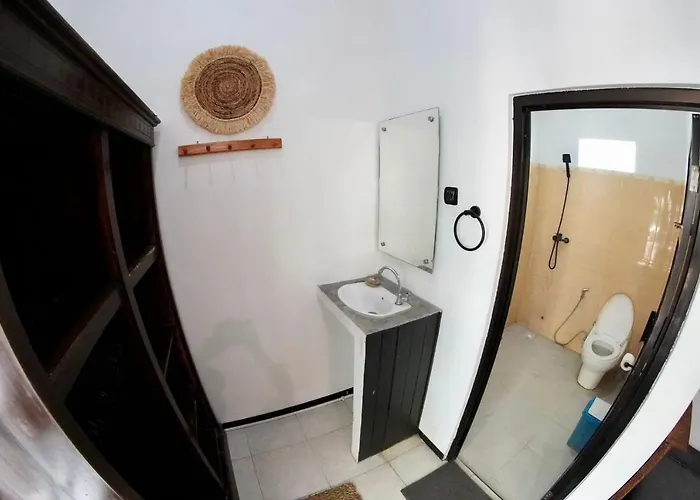 Jepun 10 - One Bedroom With 3 Beds And Kitchen アパート ウルワツ