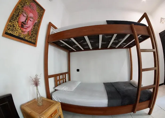 Jepun 10 - One Bedroom With 3 Beds And Kitchen شقة أُلُواتو